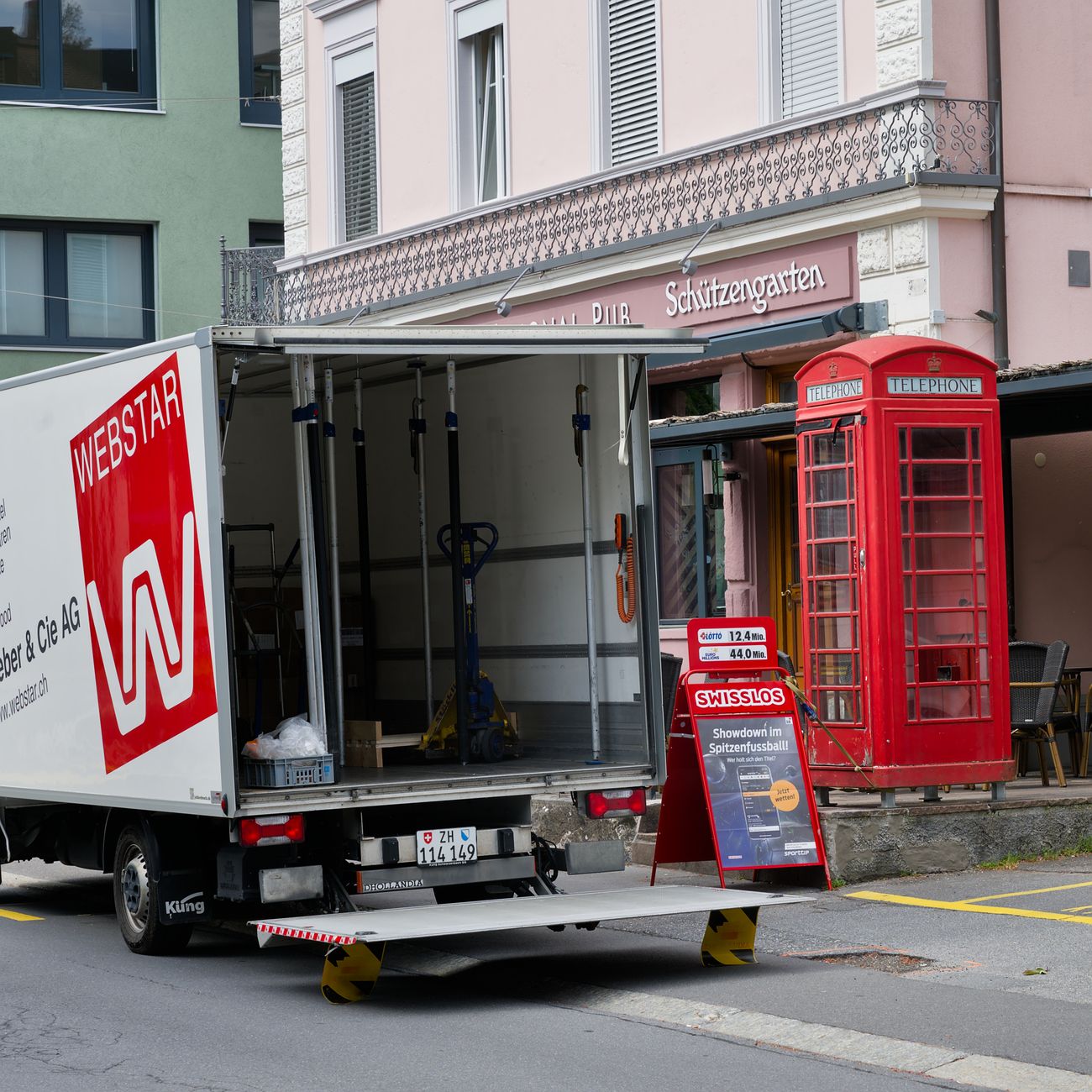 Paller med forsendelseskasser